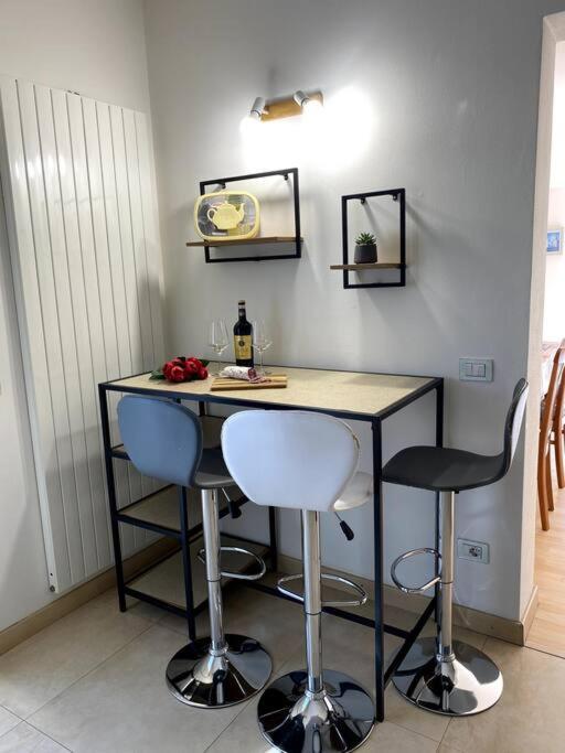 Casa Vacanza Veronica Con Giardino Verbania Kültér fotó